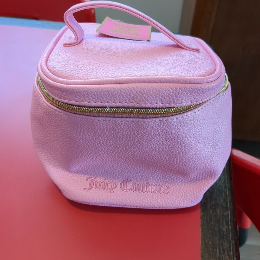 Nwt JUICY COUTURE Pink Travel Cosmetic Bag Zipper, Handle Makeup